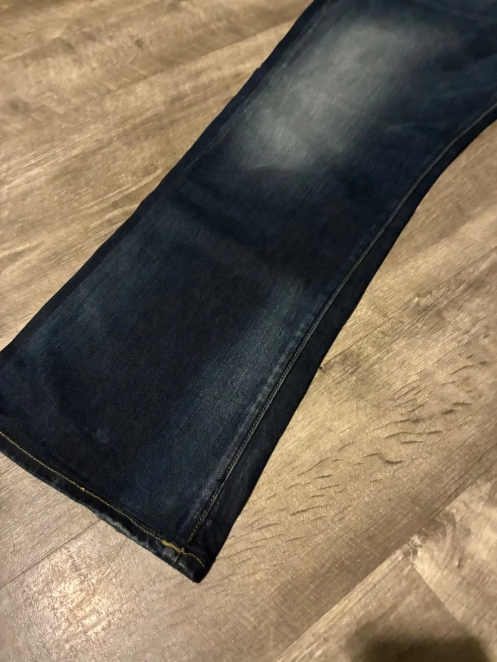 Vintage True Religion Billy Relaxed Bootcut Jeans Dark Wash Denim SZ 44 NWT New